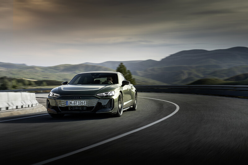 Nowe Audi e-tron GT: elektryzujące arcydzieło