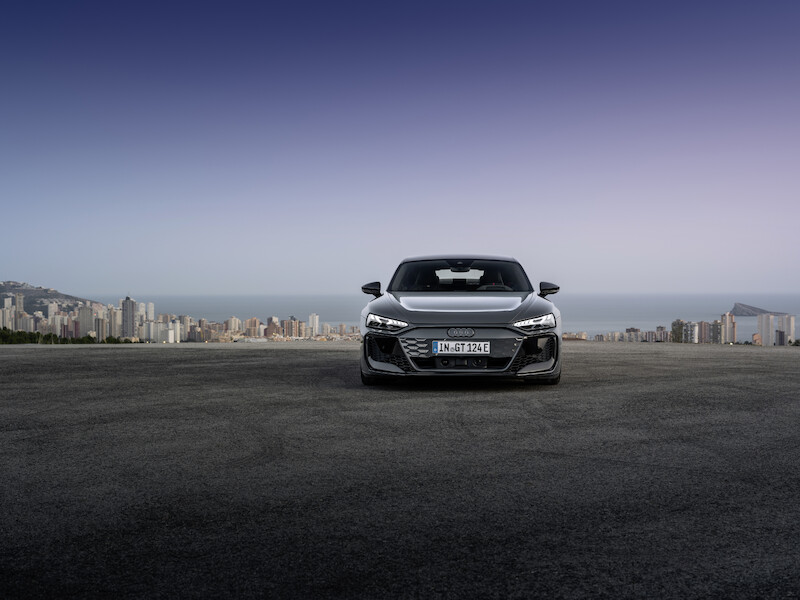 Nowe Audi e-tron GT: elektryzujące arcydzieło