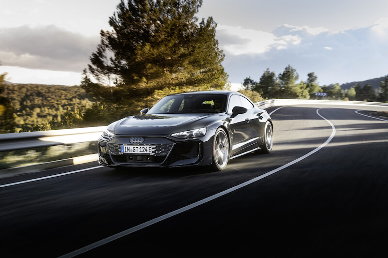 Nowe Audi e-tron GT: elektryzujące arcydzieło