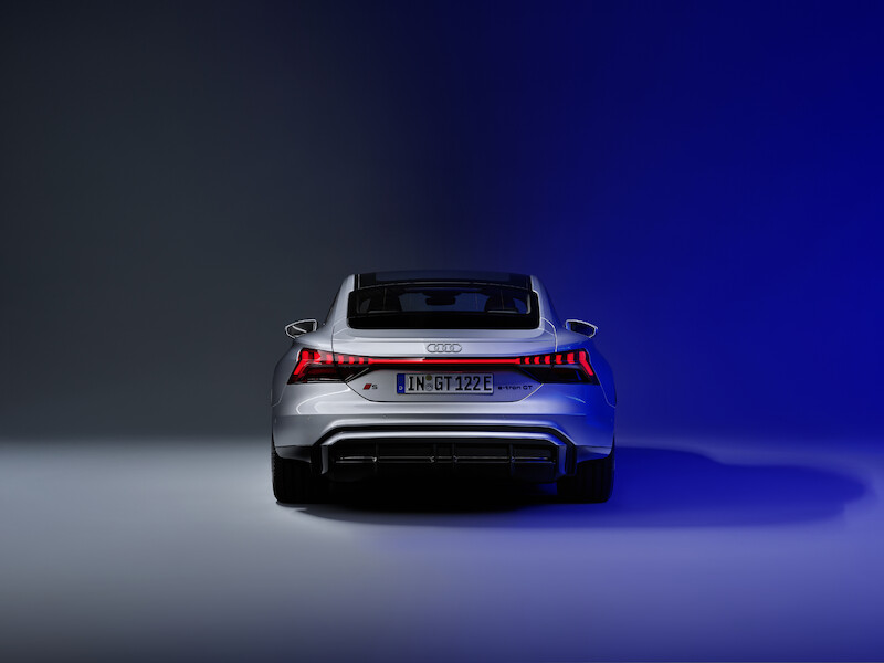Nowe Audi e-tron GT: elektryzujące arcydzieło