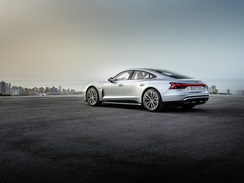 Nowe Audi e-tron GT: elektryzujące arcydzieło