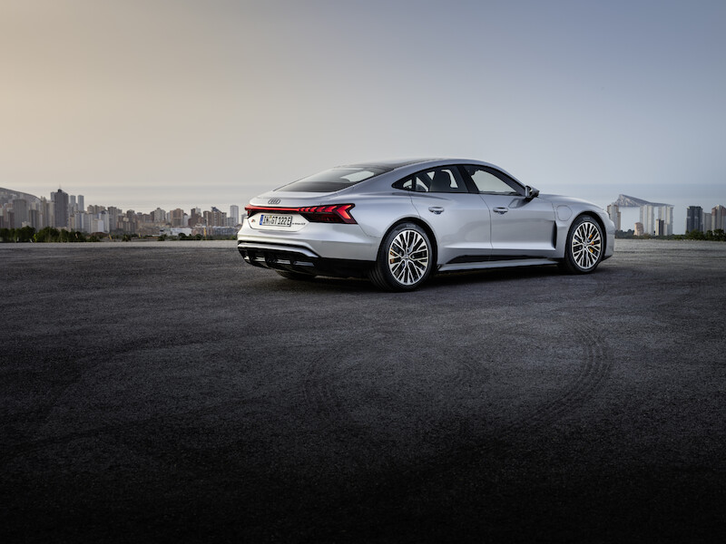 Nowe Audi e-tron GT: elektryzujące arcydzieło