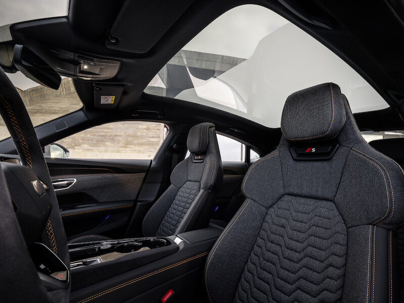 Nowe Audi e-tron GT: elektryzujące arcydzieło