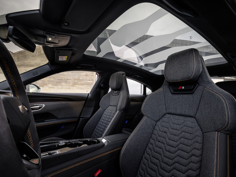 Nowe Audi e-tron GT: elektryzujące arcydzieło