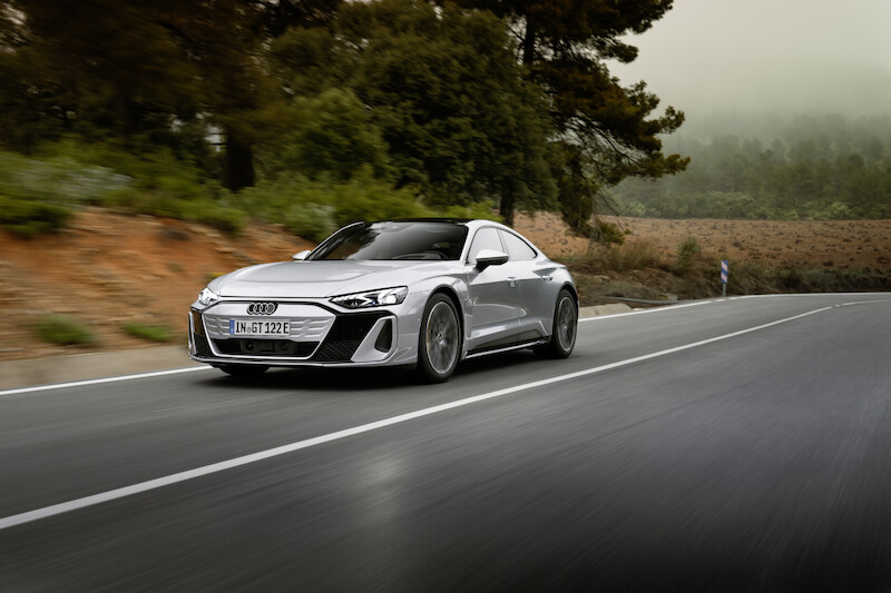 Nowe Audi e-tron GT: elektryzujące arcydzieło