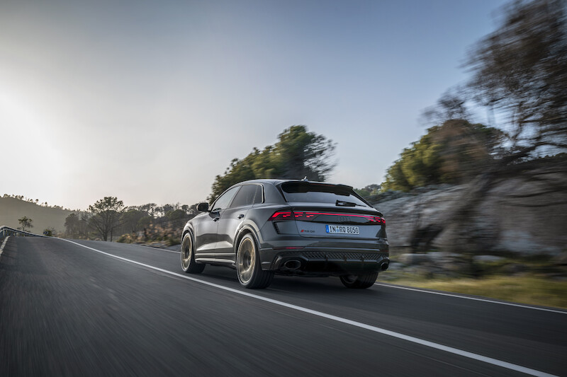 Najmocniejsze SUV-y Audi Sport GmbH: nowe RS Q8 performance i zaktualizowane RS Q8