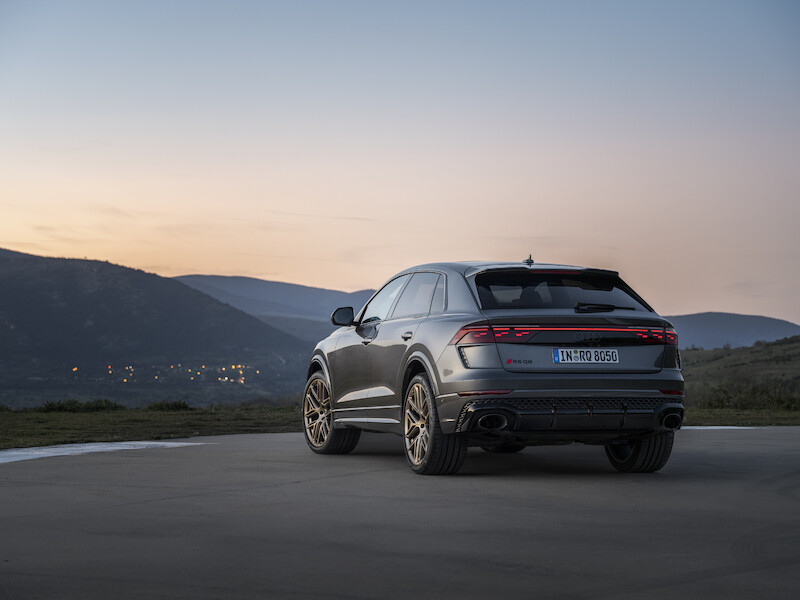 Najmocniejsze SUV-y Audi Sport GmbH: nowe RS Q8 performance i zaktualizowane RS Q8