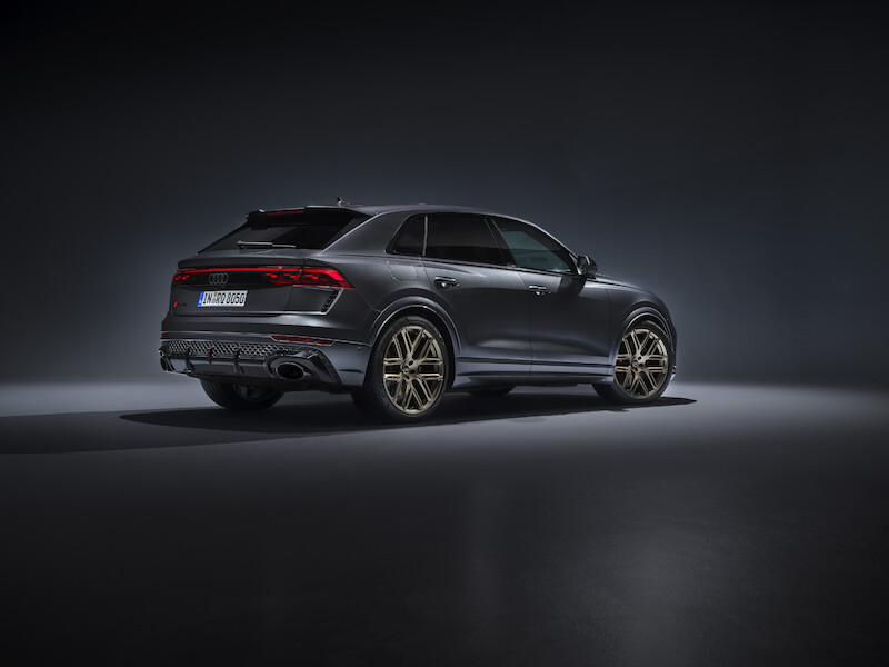 Najmocniejsze SUV-y Audi Sport GmbH: nowe RS Q8 performance i zaktualizowane RS Q8