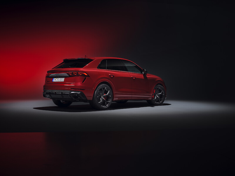 Najmocniejsze SUV-y Audi Sport GmbH: nowe RS Q8 performance i zaktualizowane RS Q8