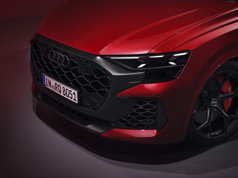 Najmocniejsze SUV-y Audi Sport GmbH: nowe RS Q8 performance i zaktualizowane RS Q8