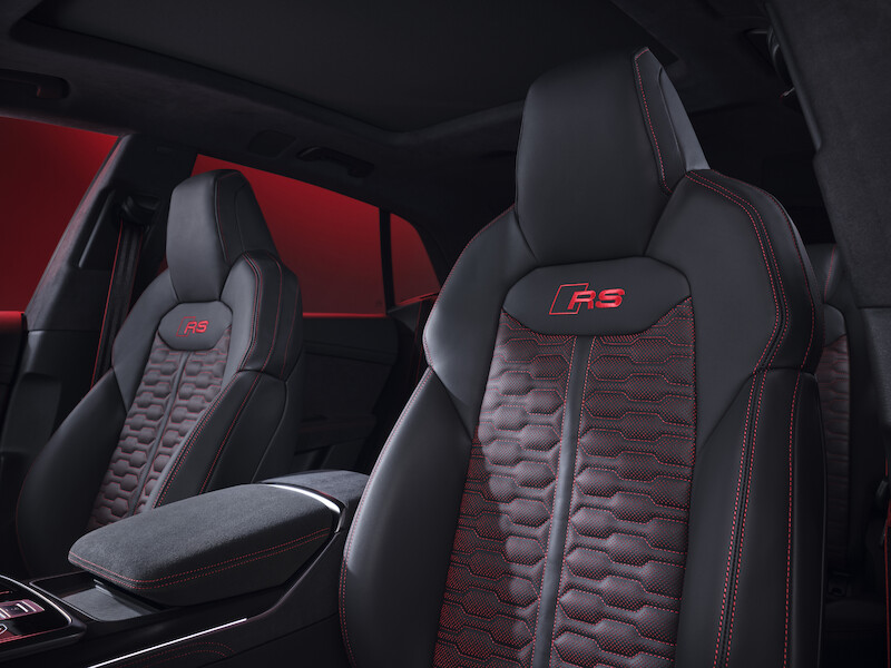Najmocniejsze SUV-y Audi Sport GmbH: nowe RS Q8 performance i zaktualizowane RS Q8