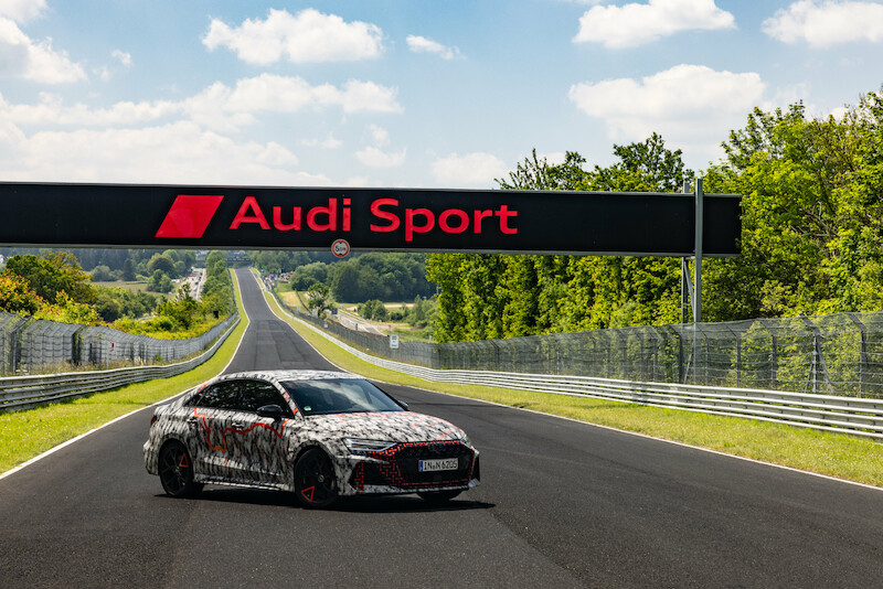 Uczta dla zmysłów: ulepszone Audi RS 3
