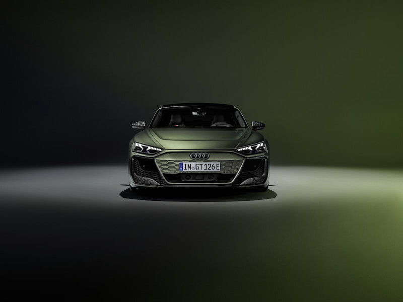 Najmocniejszy produkcyjny samochód Audi: nowe RS e-tron GT performance