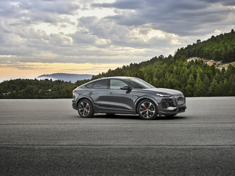 Ekscytujący design i największy zasięg w rodzinie modeli: nowe Audi Q6 Sportback e-tron