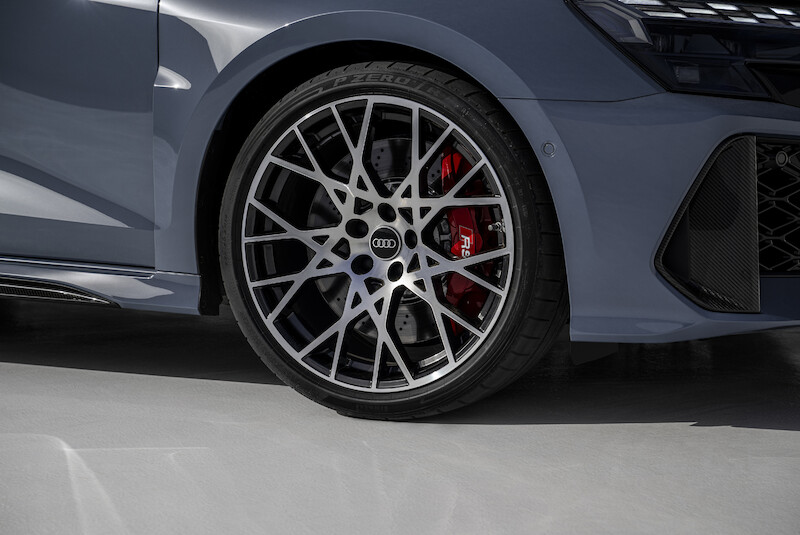 Precyzja dynamiki poprzecznej: krzywa osiągów Audi RS 3