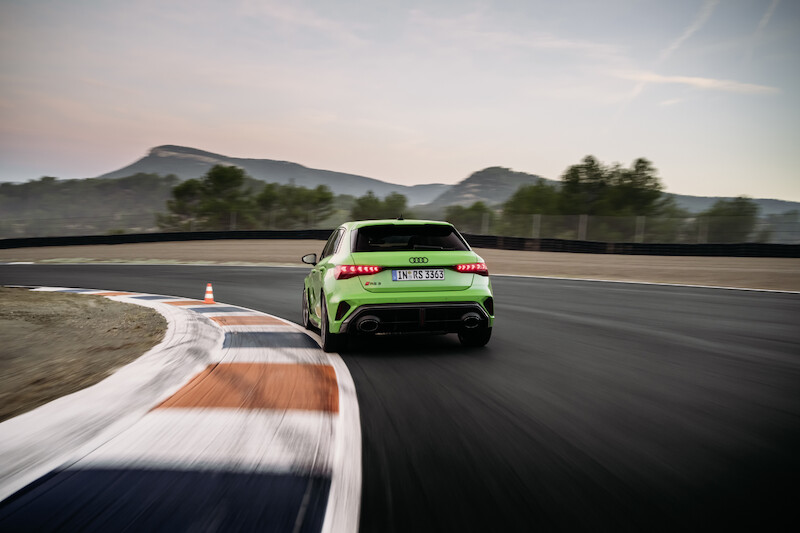 Precyzja dynamiki poprzecznej: krzywa osiągów Audi RS 3