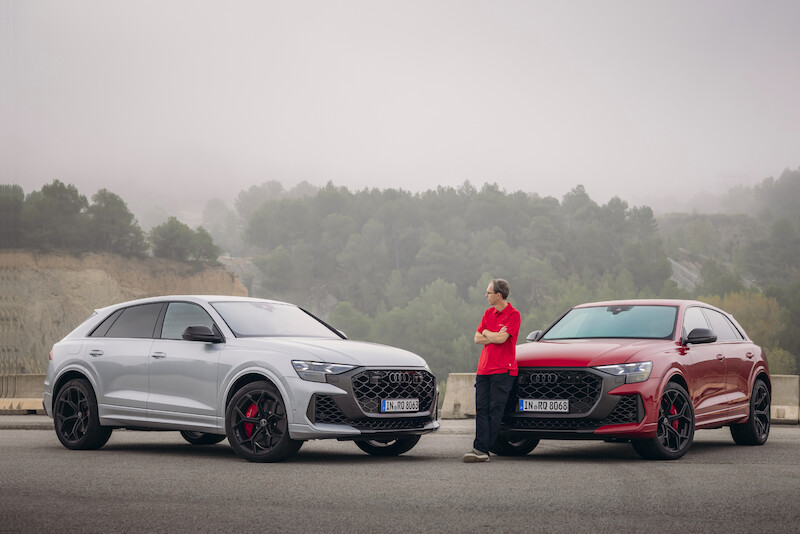 Projektant podwozi Roland Waschkau sprawdza wyjątkowe osiągi Audi RS Q8 performance w Hiszpanii