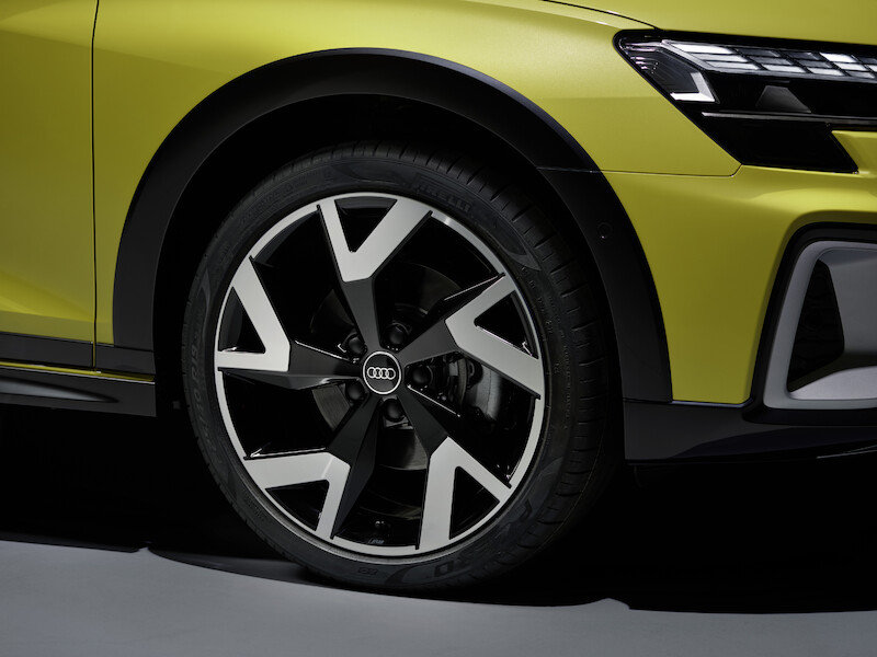W podwyższonej formie: nowe Audi A3 allstreet