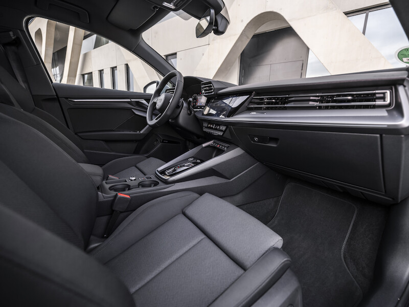 W podwyższonej formie: nowe Audi A3 allstreet