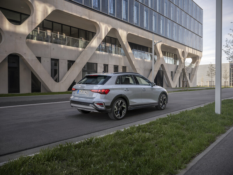 W podwyższonej formie: nowe Audi A3 allstreet