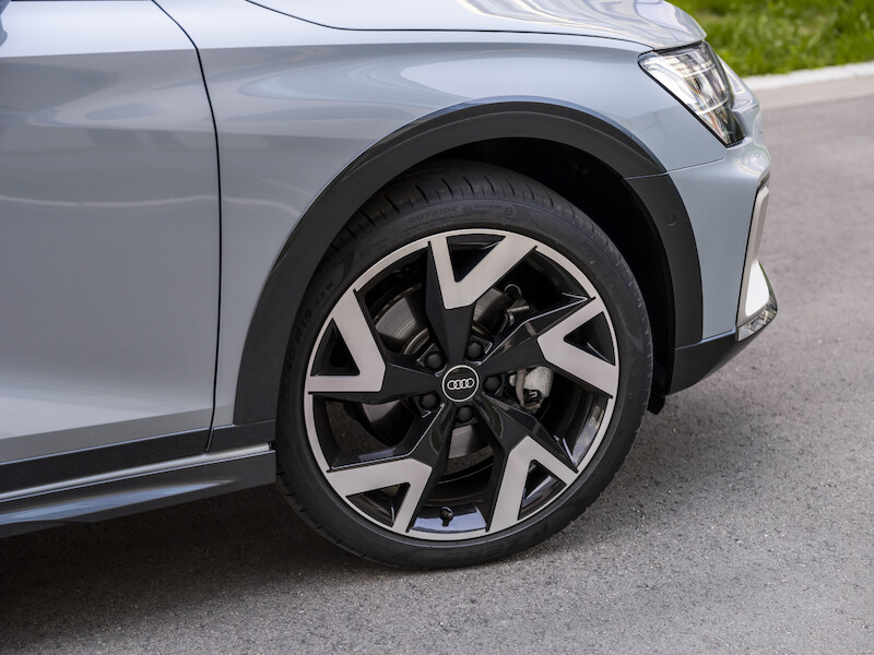 W podwyższonej formie: nowe Audi A3 allstreet