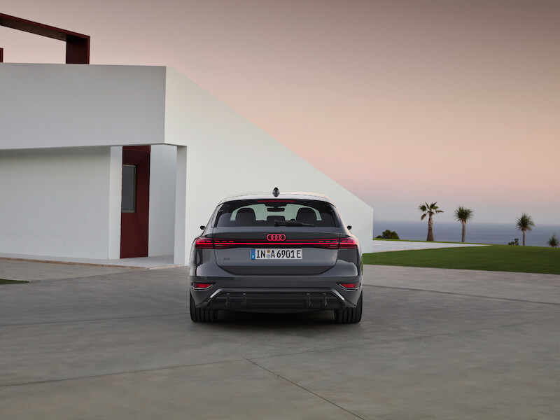 Nowe oblicze segmentu wyższej klasy średniej: Audi A6 e-tron wyznacza nowe standardy w zakresie stylistyki i zasięgu