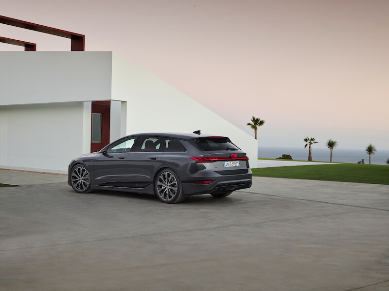 Nowe oblicze segmentu wyższej klasy średniej: Audi A6 e-tron wyznacza nowe standardy w zakresie stylistyki i zasięgu