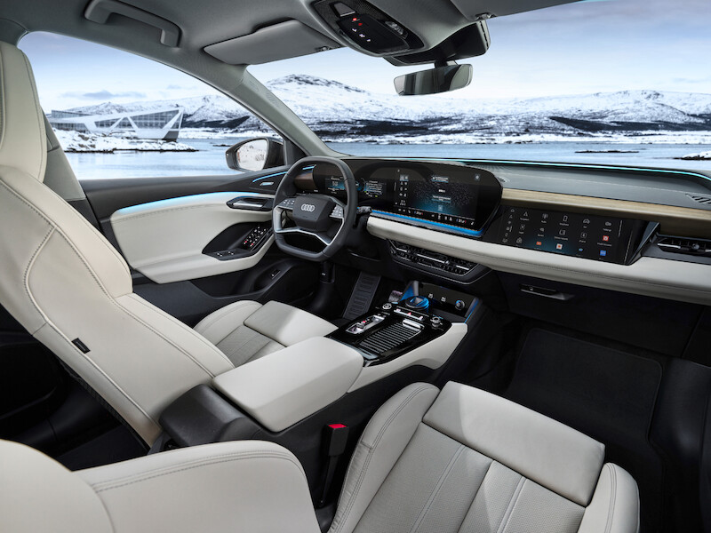 Nowy wymiar technologii w Audi Q6 Sportback e-tron: rewolucyjny wyświetlacz head-up z rozszerzoną rzeczywistością