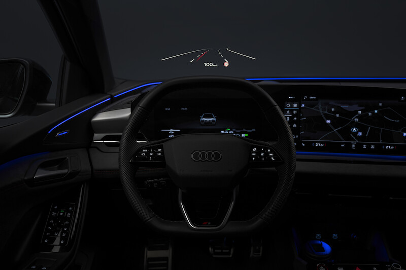 Nowy wymiar technologii w Audi Q6 Sportback e-tron: rewolucyjny wyświetlacz head-up z rozszerzoną rzeczywistością