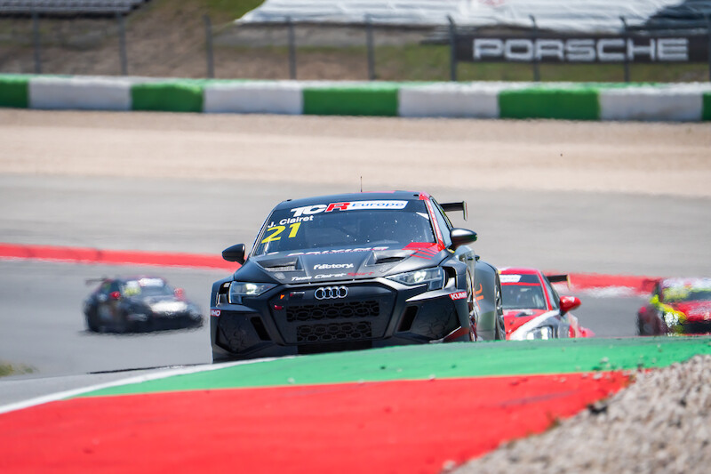 Udany start zespołów klienckich Audi w TCR Europe 2025