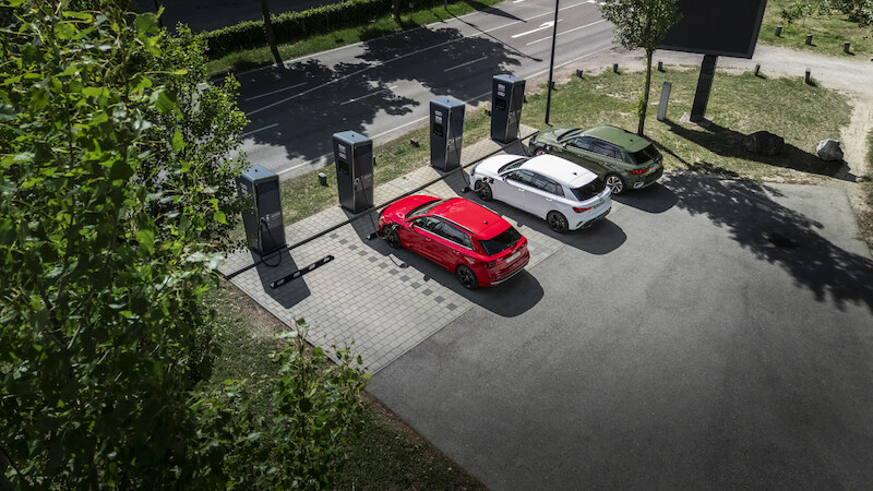 Audi rewolucjonizuje portfolio hybryd plug-in z najszerszą gamą PHEV w segmencie premium