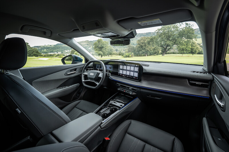 Kompaktowy klasyk spotyka celtycki urok: nowe Audi Q3 w Szkocji