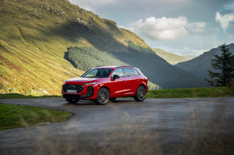 Kompaktowy klasyk spotyka celtycki urok: nowe Audi Q3 w Szkocji