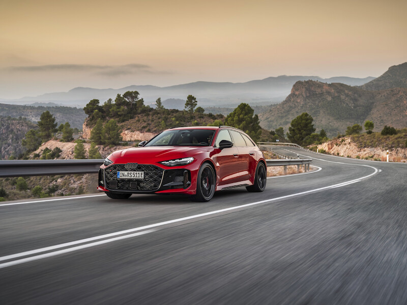 Nowe Audi RS 5: wysoka wydajność w hybrydowym wydaniu
