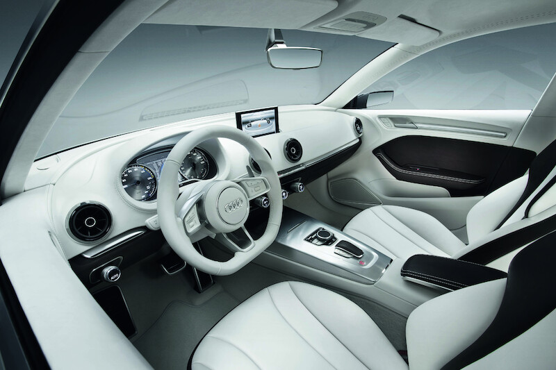 Zaawansowana technika
- model studyjny Audi A3 e-tron concept