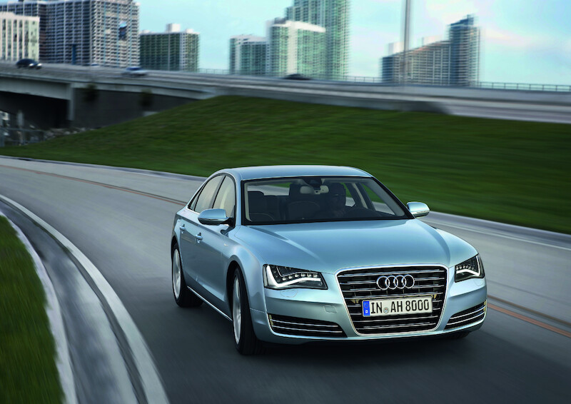 Konsekwentnie efektywne - Audi A8 hybrid