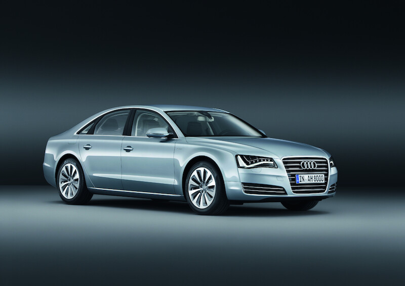 Konsekwentnie efektywne - Audi A8 hybrid