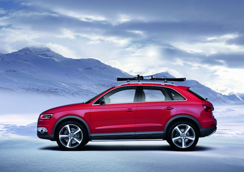 Audi Q3 red track