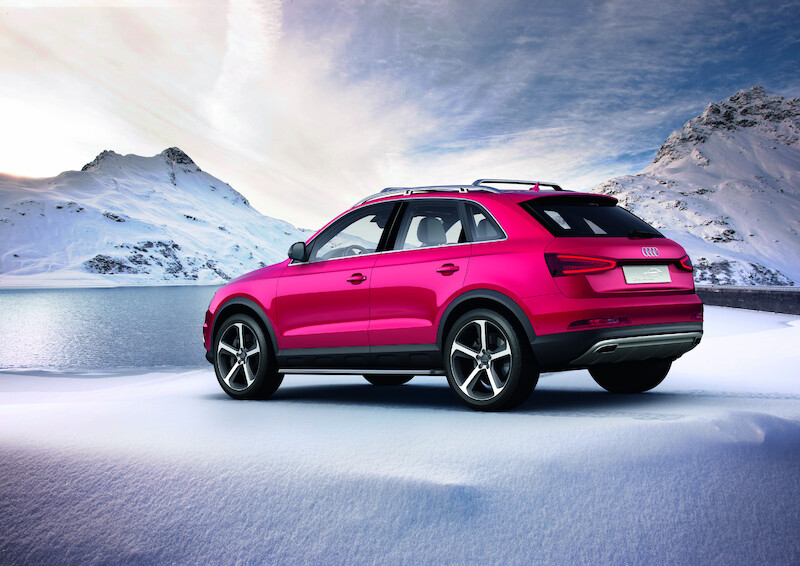 Audi Q3 red track