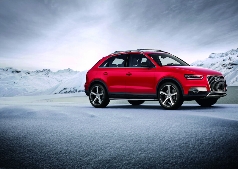 Audi Q3 red track