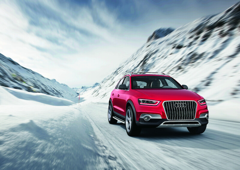 Audi Q3 red track