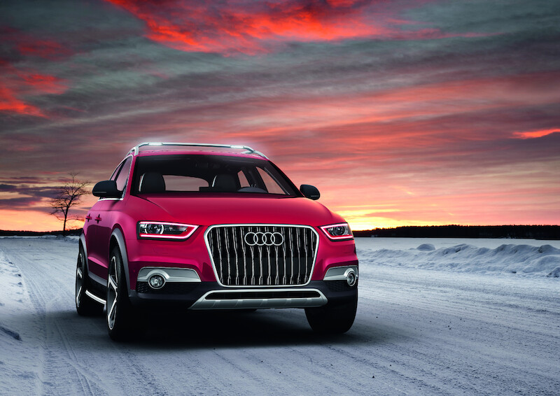 Audi Q3 red track