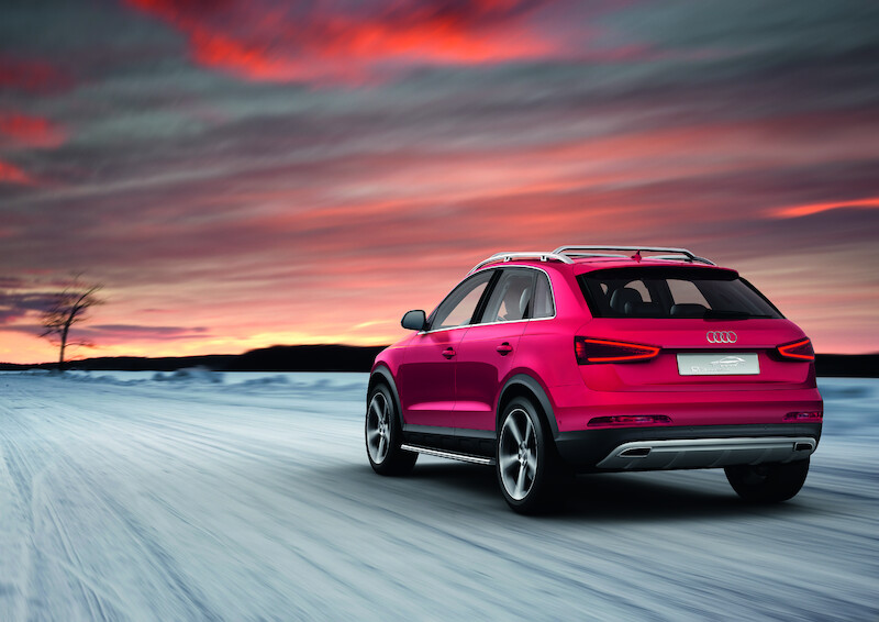 Audi Q3 red track