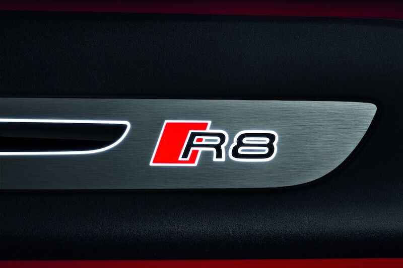 R8