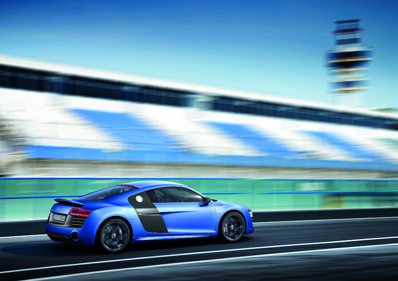 R8 V10 plus