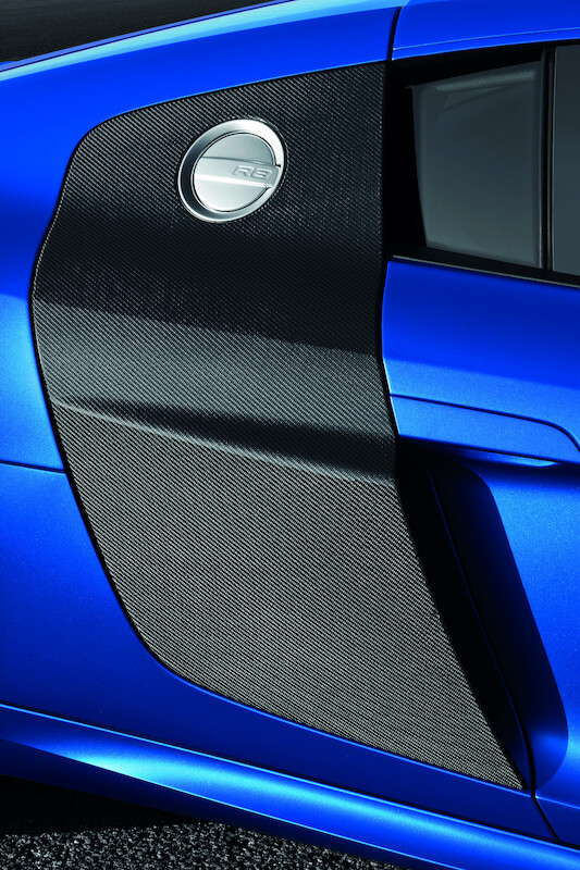R8 V10 plus