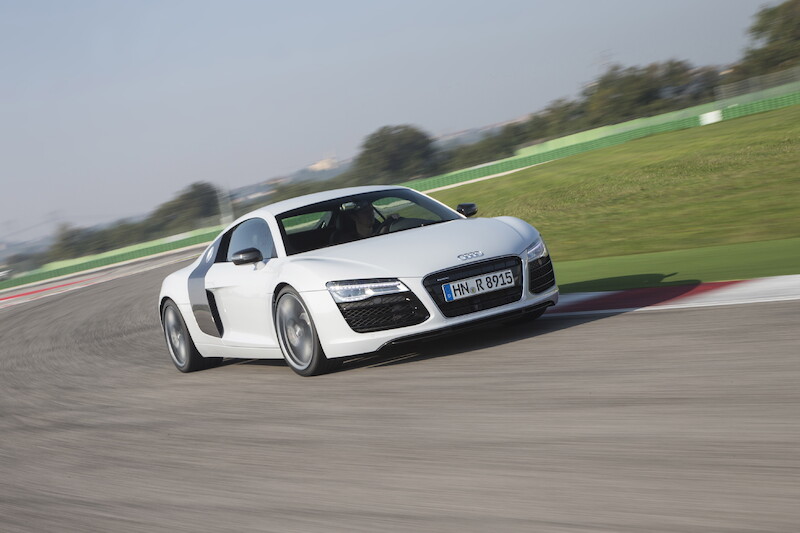 Audi R8 Coupé V8