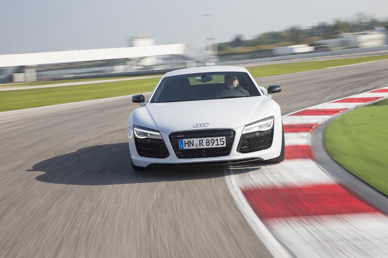 Audi R8 Coupé V8