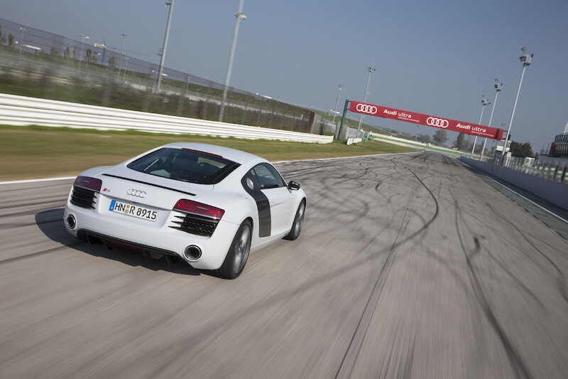 Audi R8 Coupé V8
