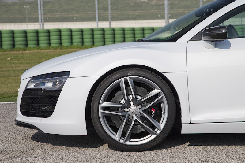 Audi R8 Coupé V8